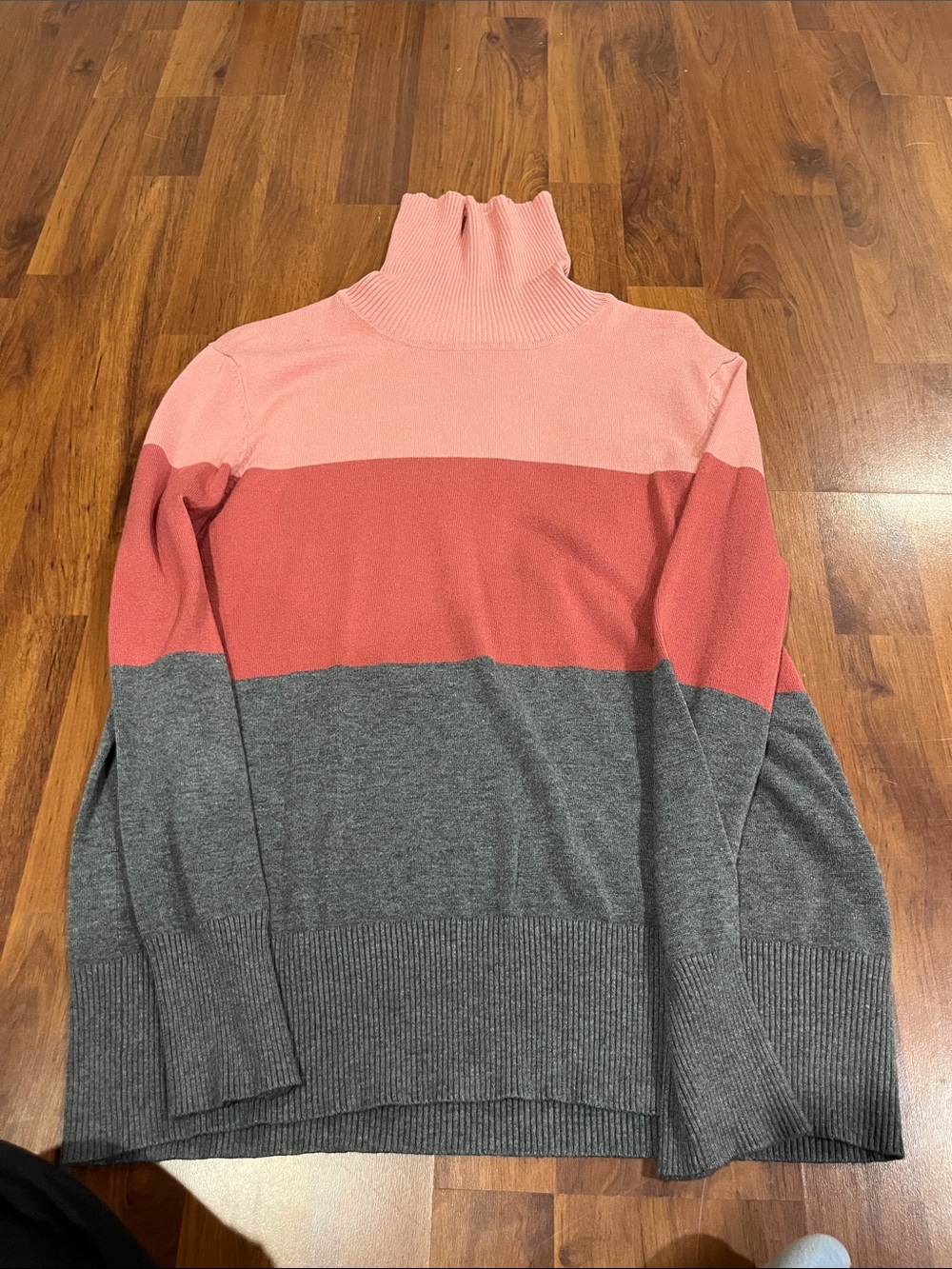 Soft Colorblock Turtleneck Sweater - Pink, Coral & Gray